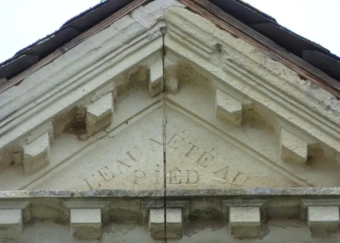 Le Logis de la Tour Saint Jacques